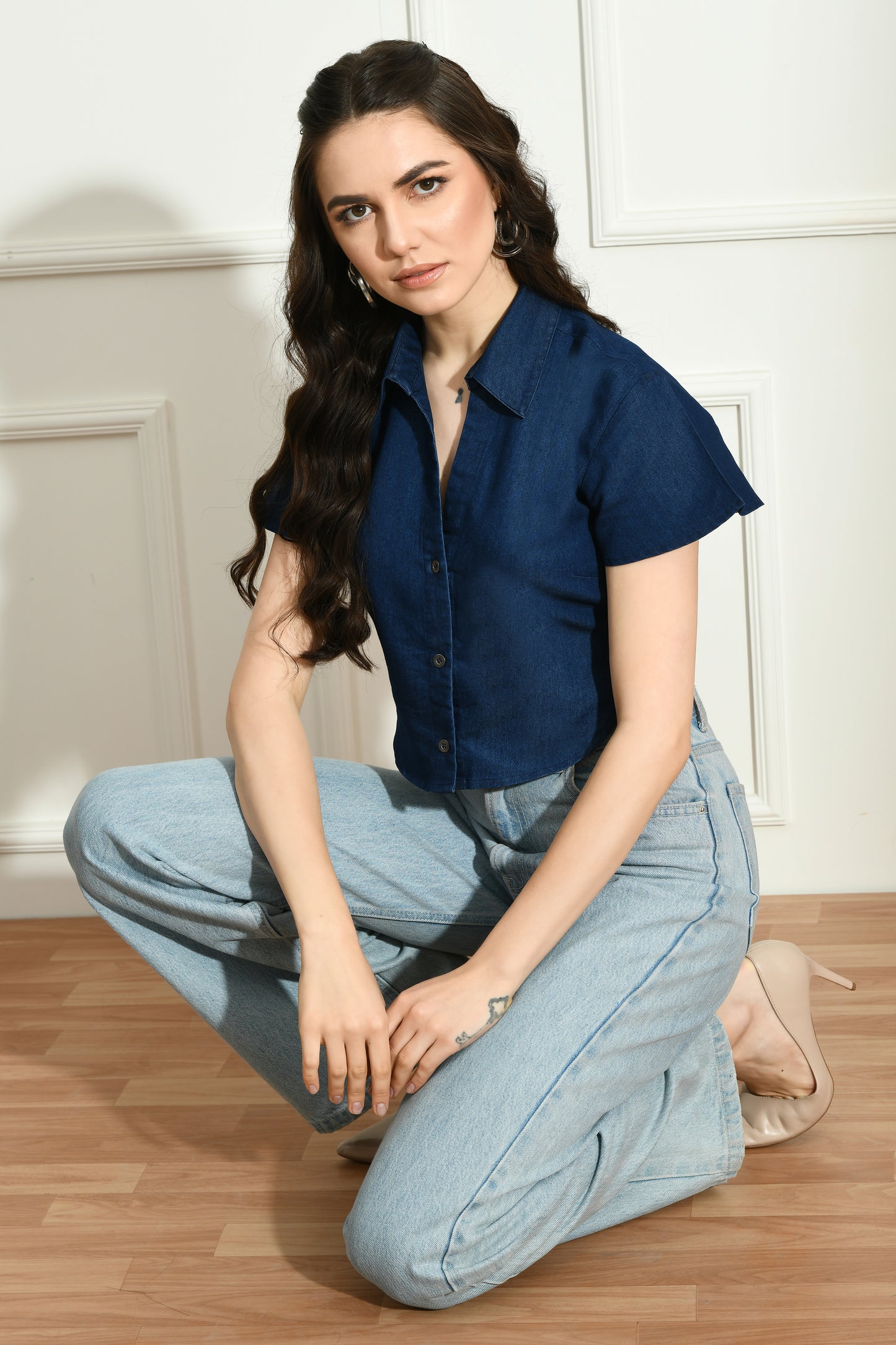 cropped shirt blue